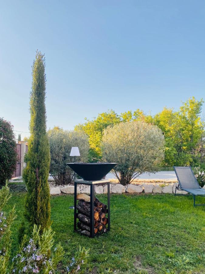 Villa Luberon Saint-Saturnin-d'Apt Buitenkant foto